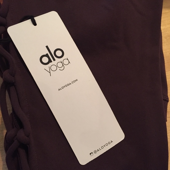 New with Tag AloYoga Interlace Leggings Eggplant S - Picture 7 of 8
